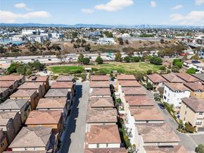 11926 Olive Glen, Los Angeles CA 90047