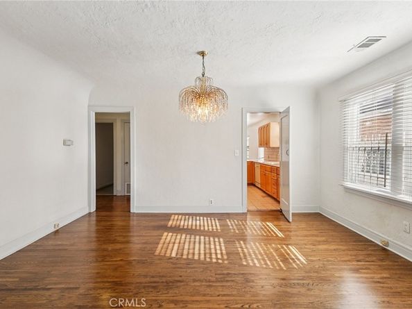 6608 Arlington Avenue, Los Angeles CA 90043