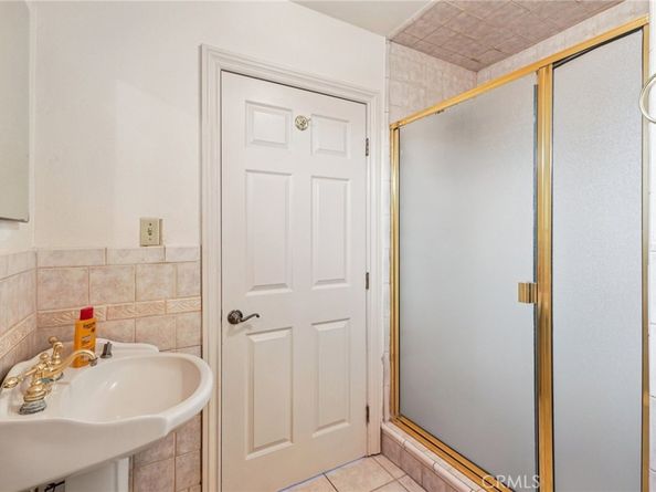 6608 Arlington Avenue, Los Angeles CA 90043