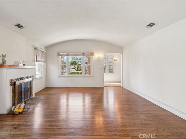 6608 Arlington Avenue, Los Angeles CA 90043