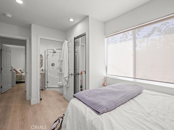 4616 Rosewood Avenue, Los Angeles CA 90004