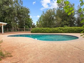 4616 Coyle, Woodland Hills CA 91364