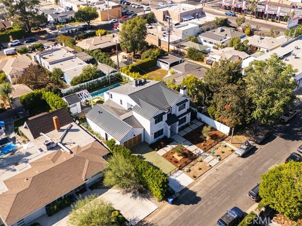 5131 Strohm Avenue, Toluca Lake CA 91601