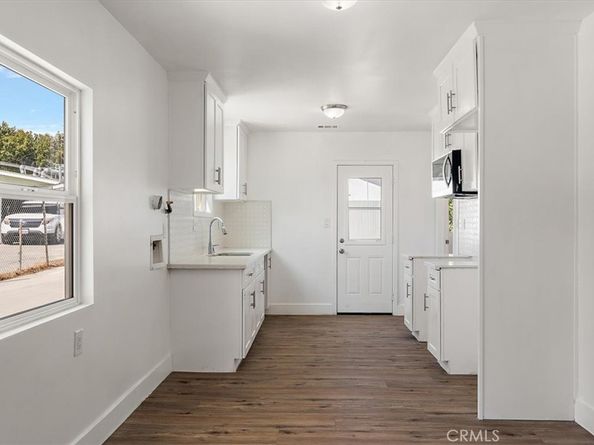 12867 Norris Avenue, Sylmar CA 91342