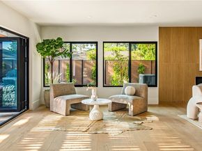 17601 McCormick Street, Encino CA 91316