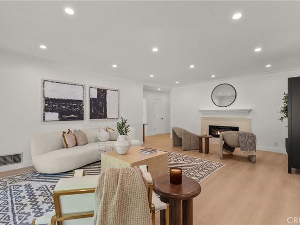 7018 Aldea Avenue, Lake Balboa CA 91406
