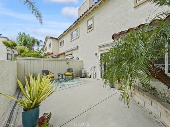 4700 Warner Avenue 102, Huntington Beach CA 92649
