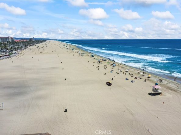 4700 Warner Avenue 102, Huntington Beach CA 92649