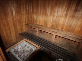 5520 Owensmouth Avenue 217, Woodland Hills CA 91367