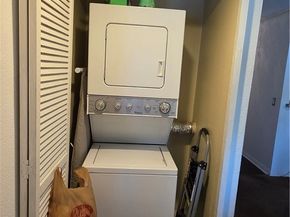 5520 Owensmouth Avenue 217, Woodland Hills CA 91367