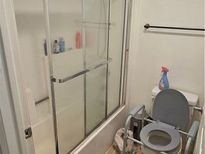 5520 Owensmouth Avenue 217, Woodland Hills CA 91367