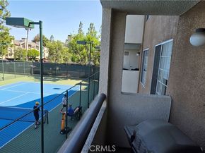 5520 Owensmouth Avenue 217, Woodland Hills CA 91367