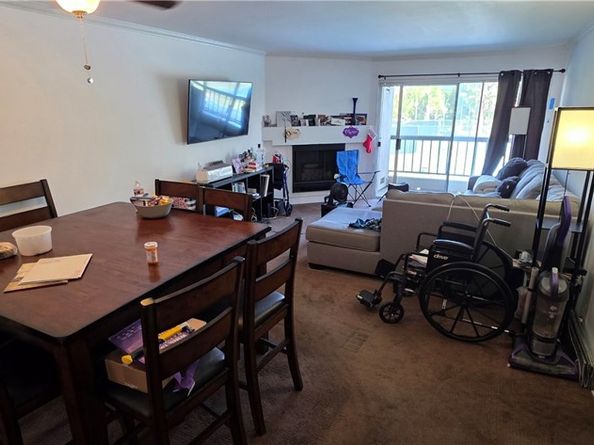 5520 Owensmouth Avenue 217, Woodland Hills CA 91367