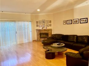 14919 Dickens Street 105, Sherman Oaks CA 91403