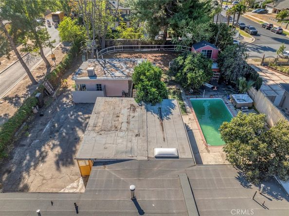 16326 Nordhoff Street, North Hills CA 91343