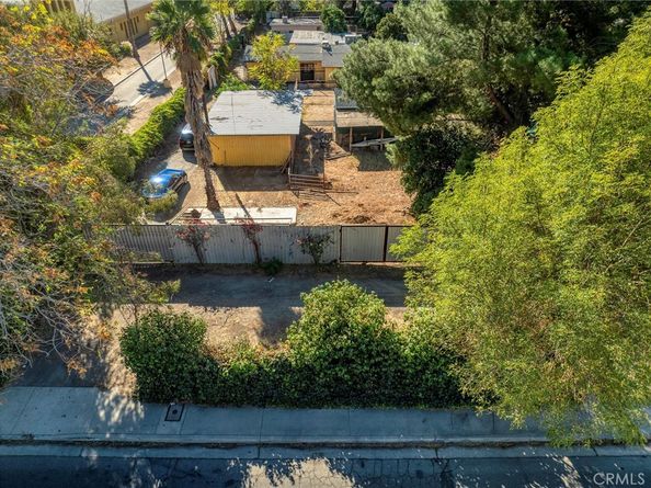 16326 Nordhoff Street, North Hills CA 91343