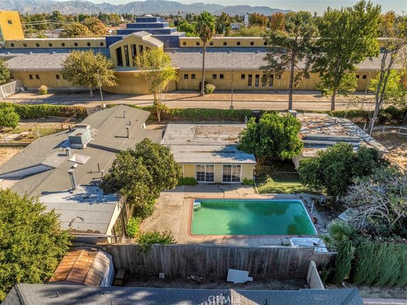 16326 Nordhoff Street, North Hills CA 91343