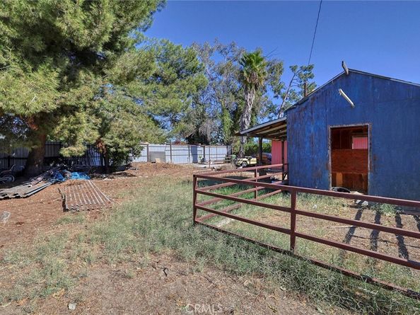 16326 Nordhoff Street, North Hills CA 91343
