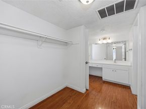 1661 Neil Armstrong 231, Montebello CA 90640