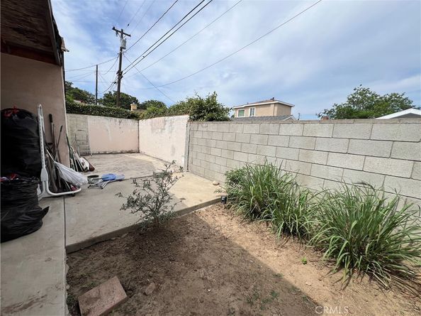 4521 Whaley, Long Beach CA 90807