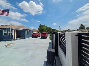 8118 Gentry Avenue, North Hollywood CA 91605