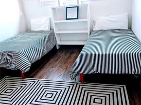 1339 Appleton Way, Venice CA 90291