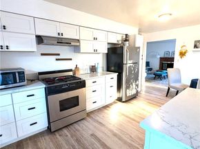 1339 Appleton Way, Venice CA 90291