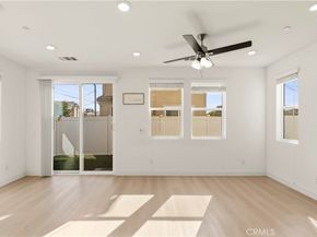 1544 W Plaza Del Amo, Torrance CA 90501