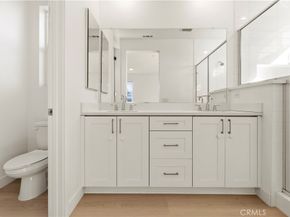 1544 W Plaza Del Amo, Torrance CA 90501