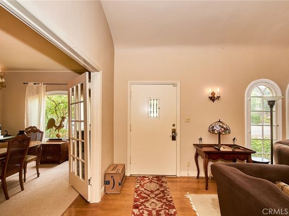 900 S Los Robles Avenue, Pasadena CA 91106