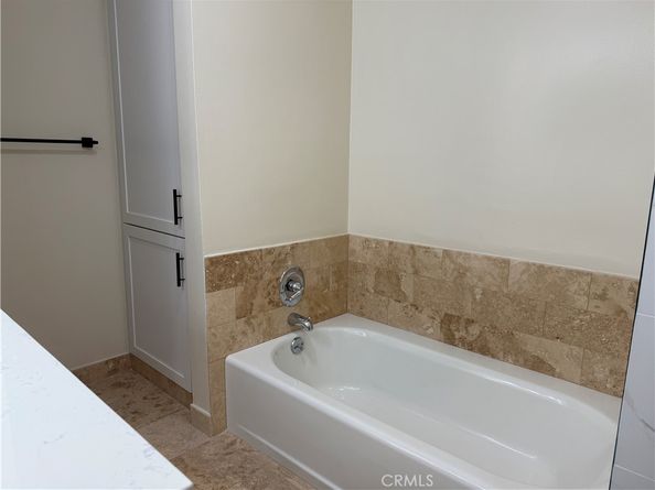 440 Veteran Avenue 101, Los Angeles CA 90024