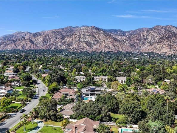 330 Arbolada Drive, Arcadia CA 91006