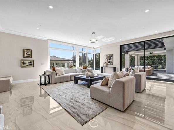 330 Arbolada Drive, Arcadia CA 91006