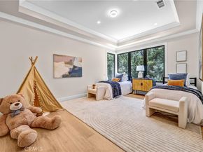 330 Arbolada Drive, Arcadia CA 91006