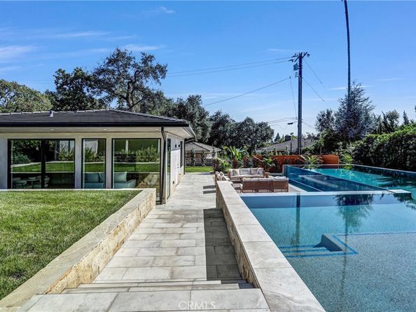 330 Arbolada Drive, Arcadia CA 91006