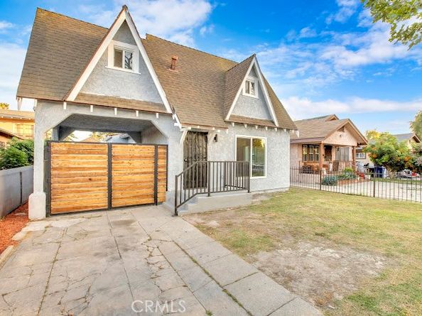 1438 W 69th Street, Los Angeles CA 90047