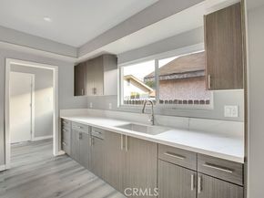 1438 W 69th Street, Los Angeles CA 90047