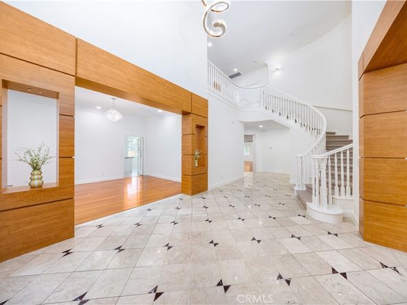 68 E Longden Avenue, Arcadia CA 91006
