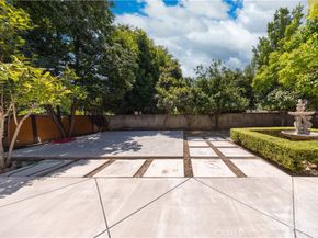 68 E Longden Avenue, Arcadia CA 91006
