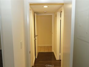 433 S Manhattan 209, Los Angeles CA 90020
