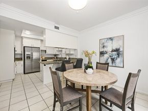 618 Fairview Ave 109, Arcadia CA 91007