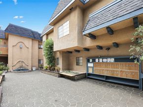 618 Fairview Ave 109, Arcadia CA 91007