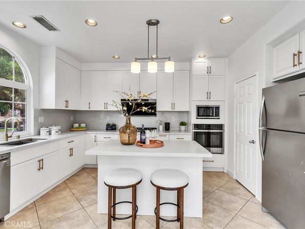 57 Waterman, Irvine CA 92602