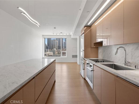 1050 S Grand Avenue 1208, Los Angeles CA 90015