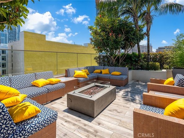 1050 S Grand Avenue 1208, Los Angeles CA 90015