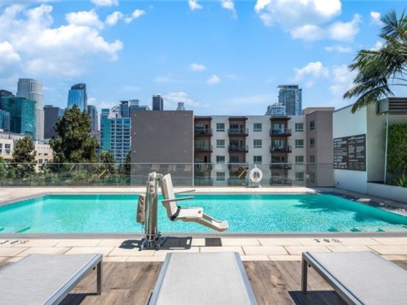 1050 S Grand Avenue 1208, Los Angeles CA 90015
