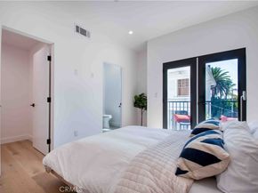 1903 N Stoke Lane, Los Angeles CA 90068