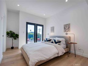 1903 N Stoke Lane, Los Angeles CA 90068