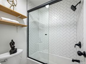 4110 Elm Avenue 205, Long Beach CA 90807