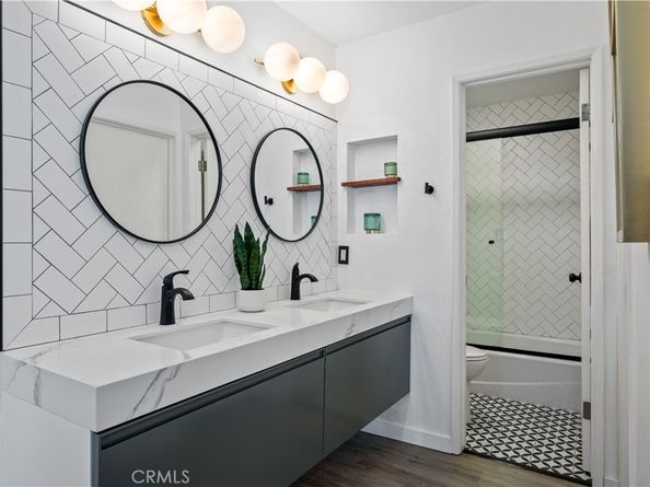 4110 Elm Avenue 205, Long Beach CA 90807
